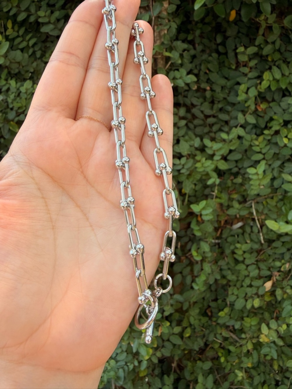 Graduated U Shape Silver Link Necklace Stainless Steel - Picture 3 of 7